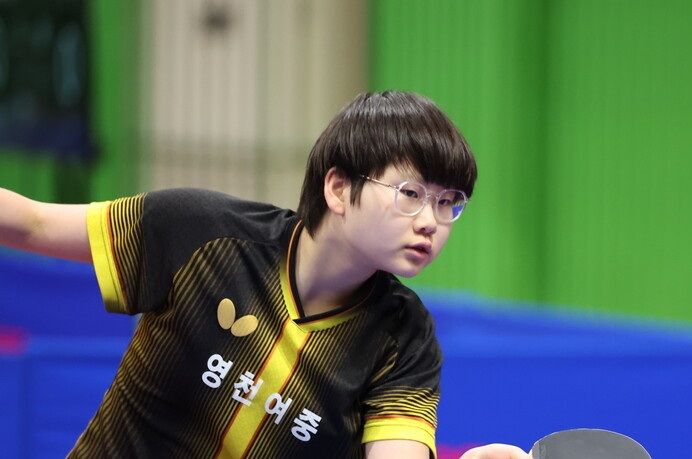 신효린 복식(수정).jpg